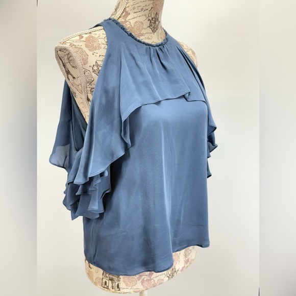 ALICE & OLIVIA Blue Idalla Silk Ruffled cold shoulder Blouse size M - Picture 8 of 15